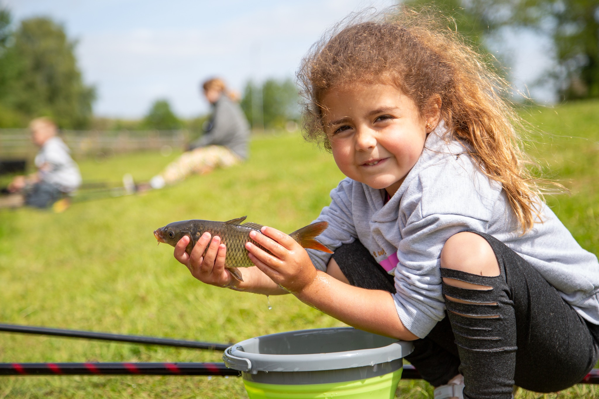 Get Fishing | girl fishing